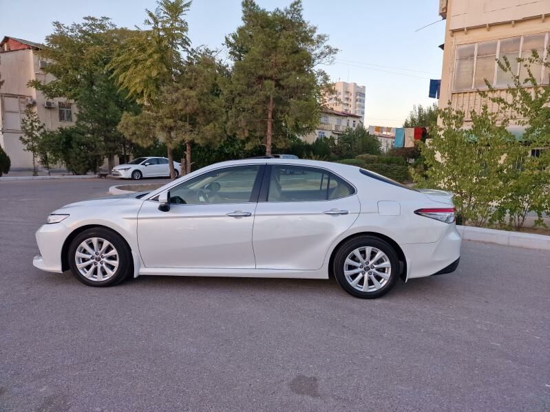 Toyota Camry 2019 - 385 000 TMT - Ашхабад - img 5