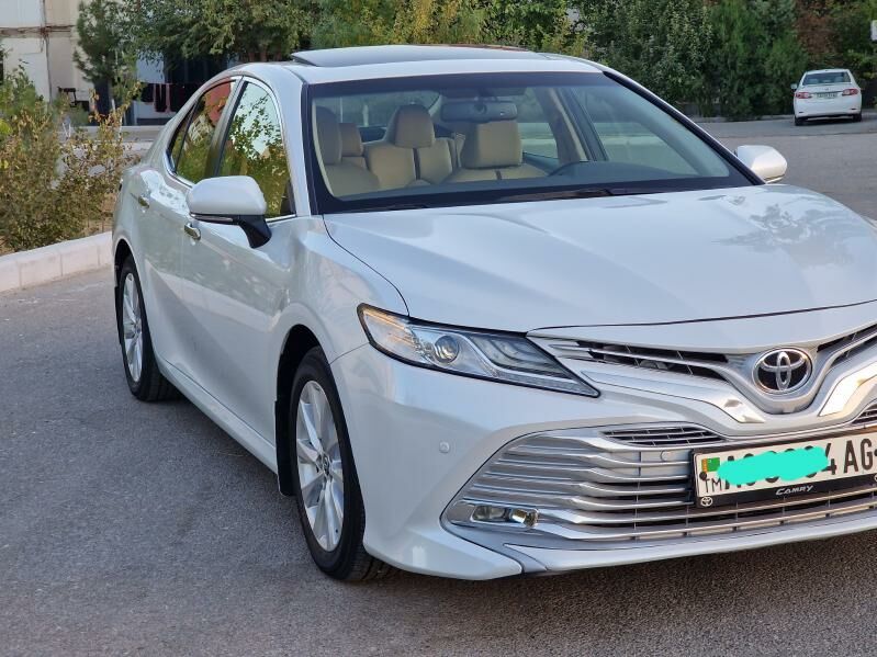 Toyota Camry 2019 - 385 000 TMT - Aşgabat - img 2