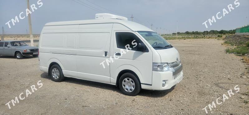 Toyota Hiace 2018 - 390 000 TMT - Mary - img 6