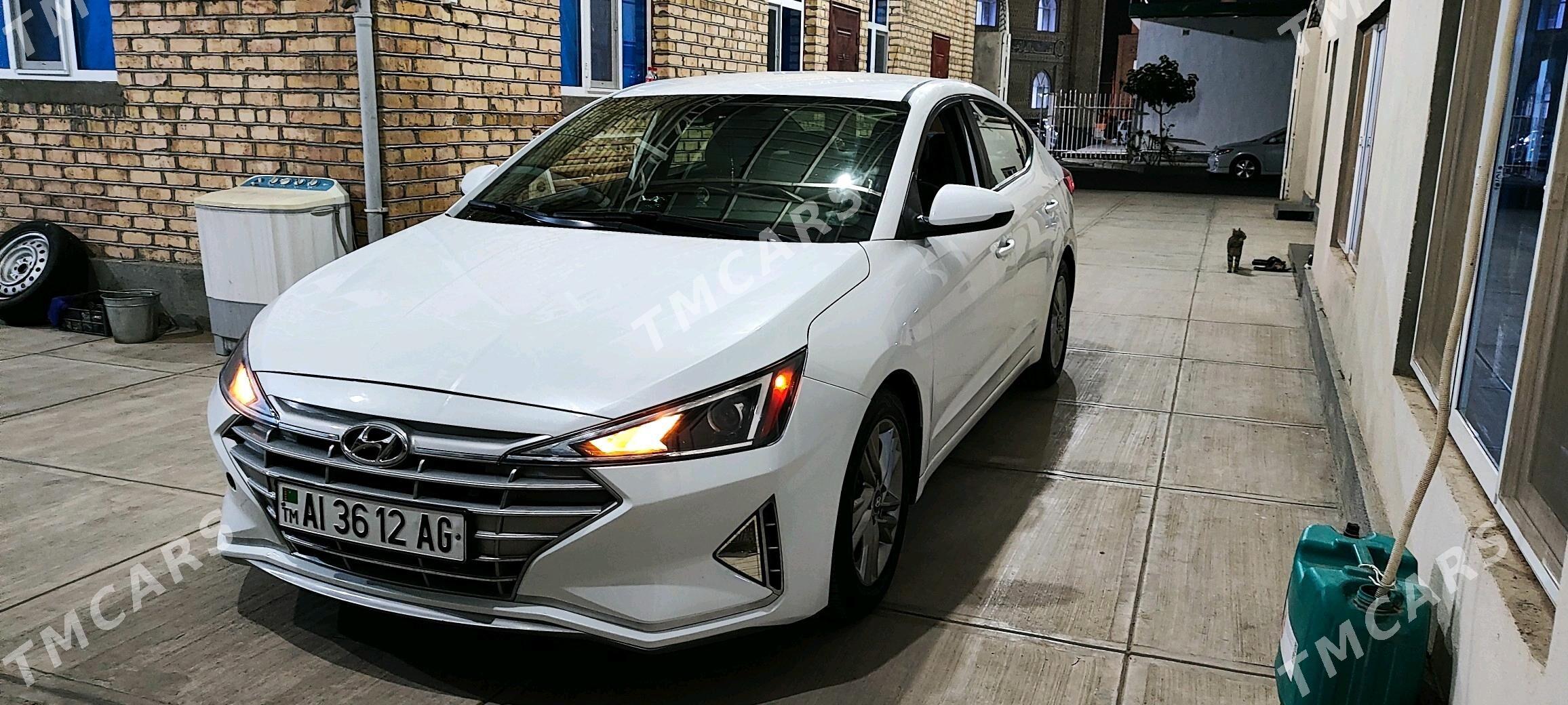 Hyundai Elantra 2019 - 175 000 TMT - Aşgabat - img 2