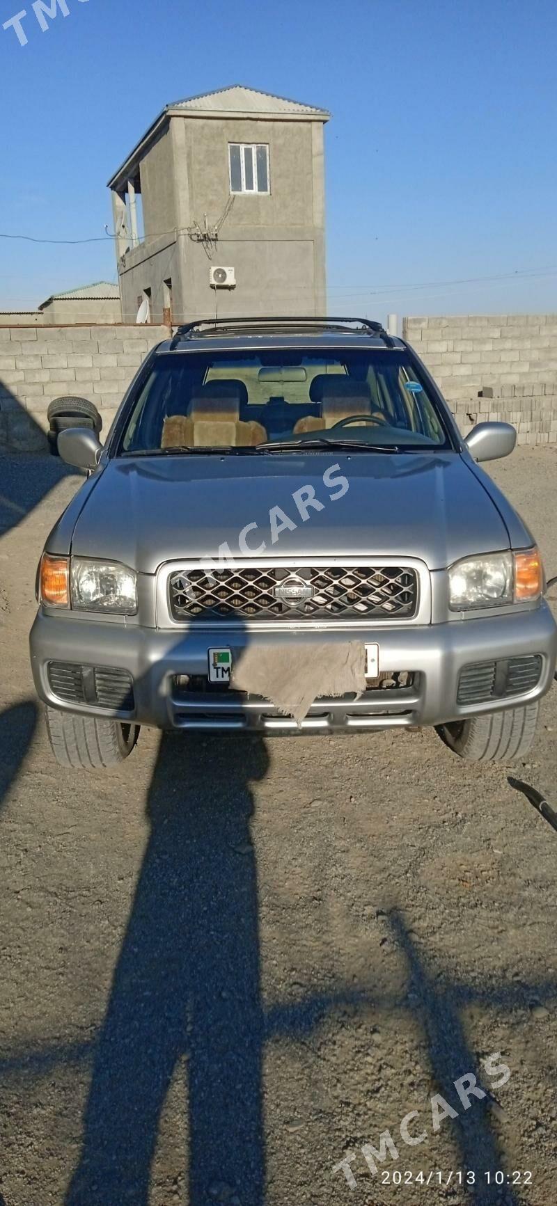 Infiniti QX4 2001 - 70 000 TMT - Бахарден - img 3