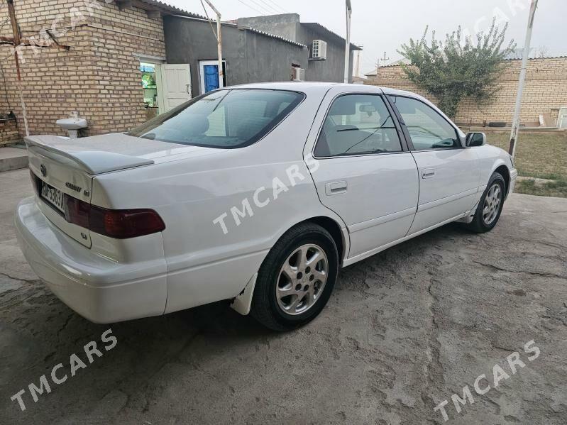 Toyota Camry 2001 - 102 000 TMT - Мары - img 5