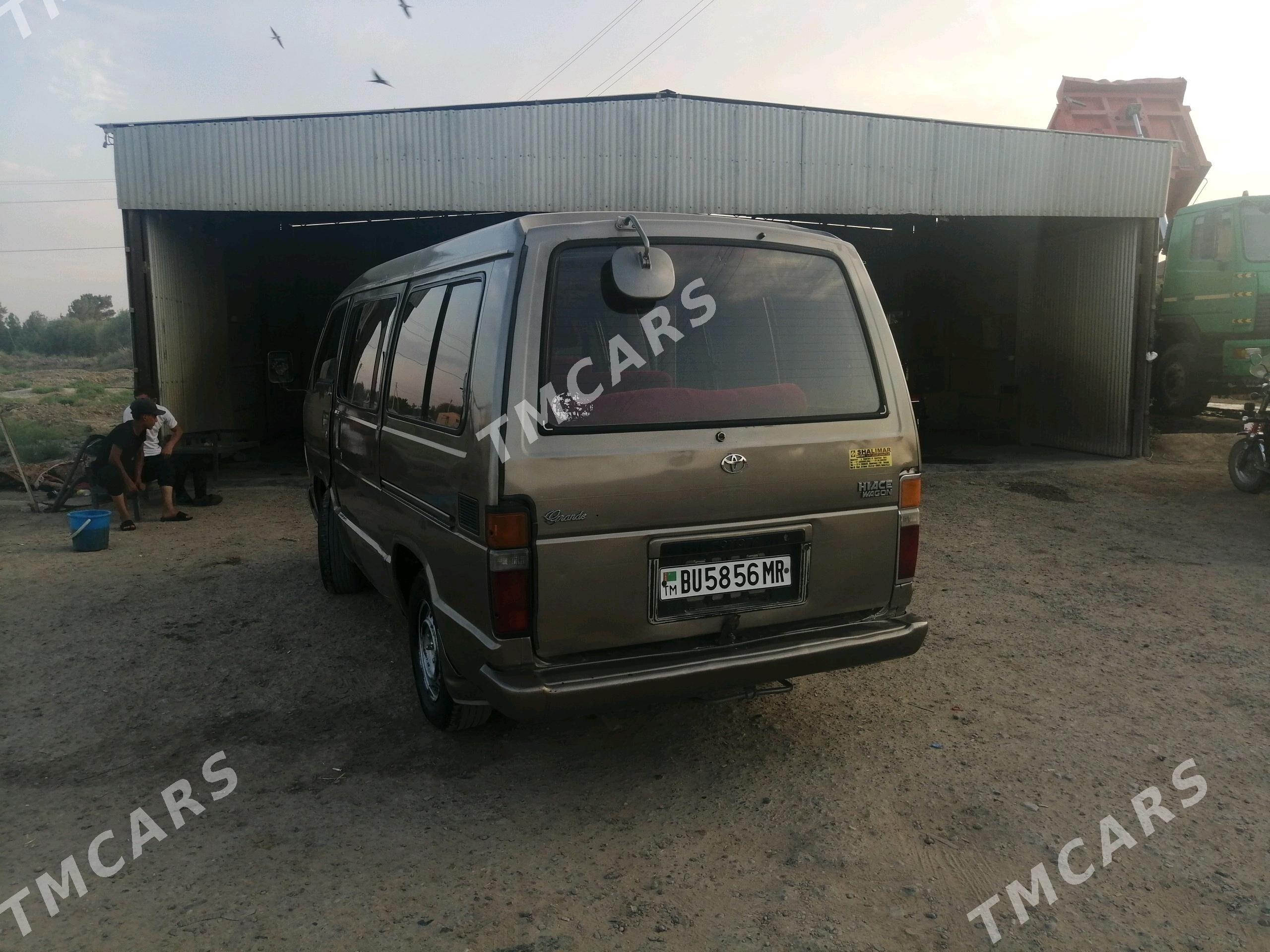 Toyota Hiace 1988 - 32 000 TMT - Sakarçäge - img 3