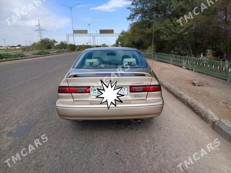 Toyota Camry 1999 - 115 000 TMT - Köneürgenç - img 5