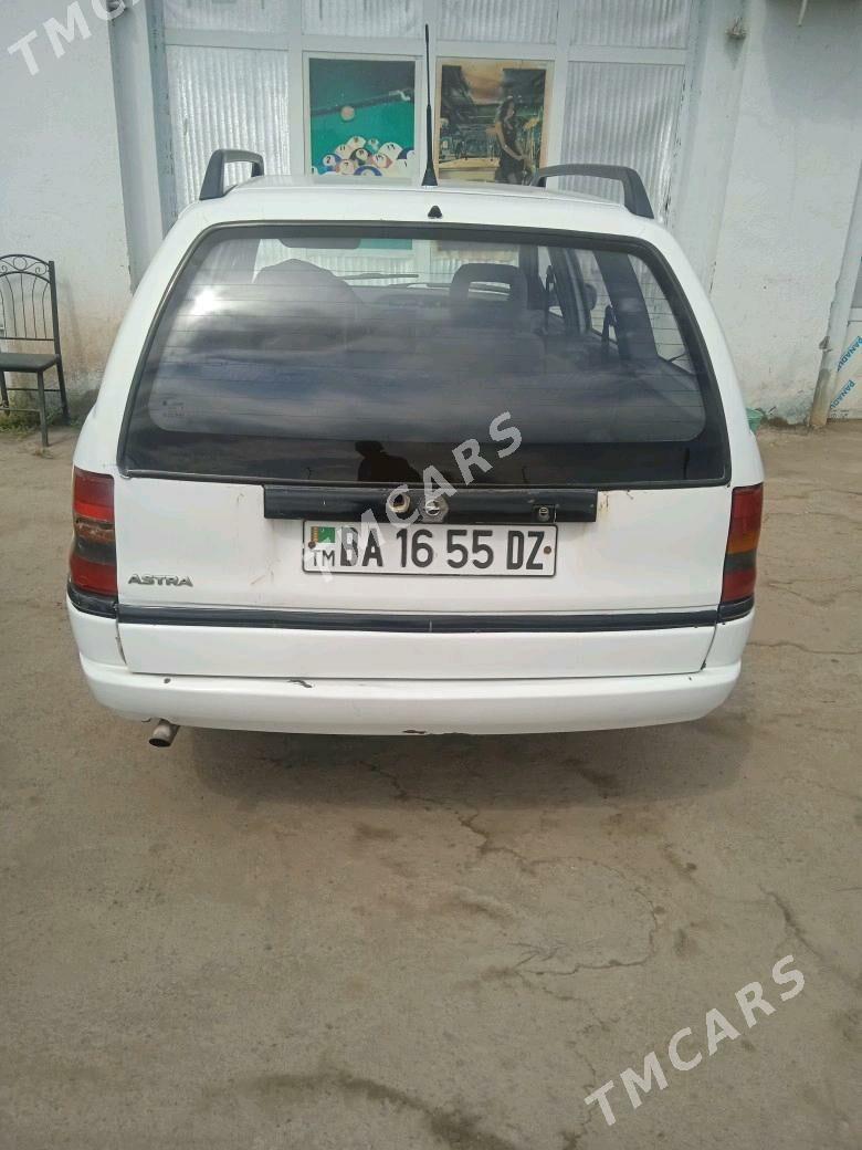 Opel Astra 1995 - 28 000 TMT - Şabat etr. - img 2