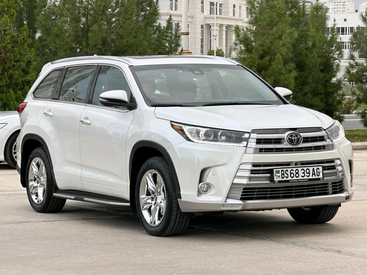 Toyota Highlander 2018 - 590 000 TMT - Ашхабад - img 3