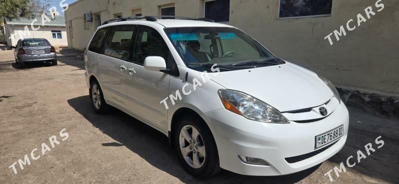 Toyota Sienna 2008 - 185 000 TMT - Гурбансолтан Едже - img 2