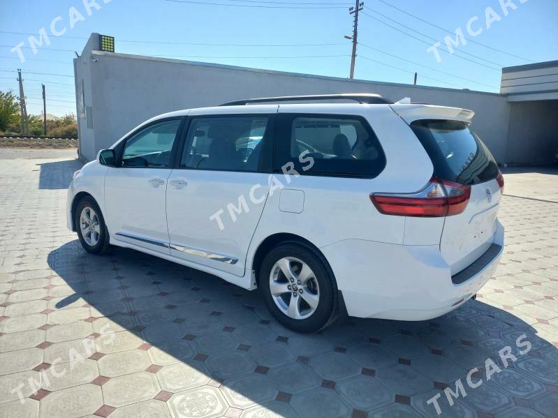 Toyota Sienna 2020 - 445 000 TMT - Мары - img 5