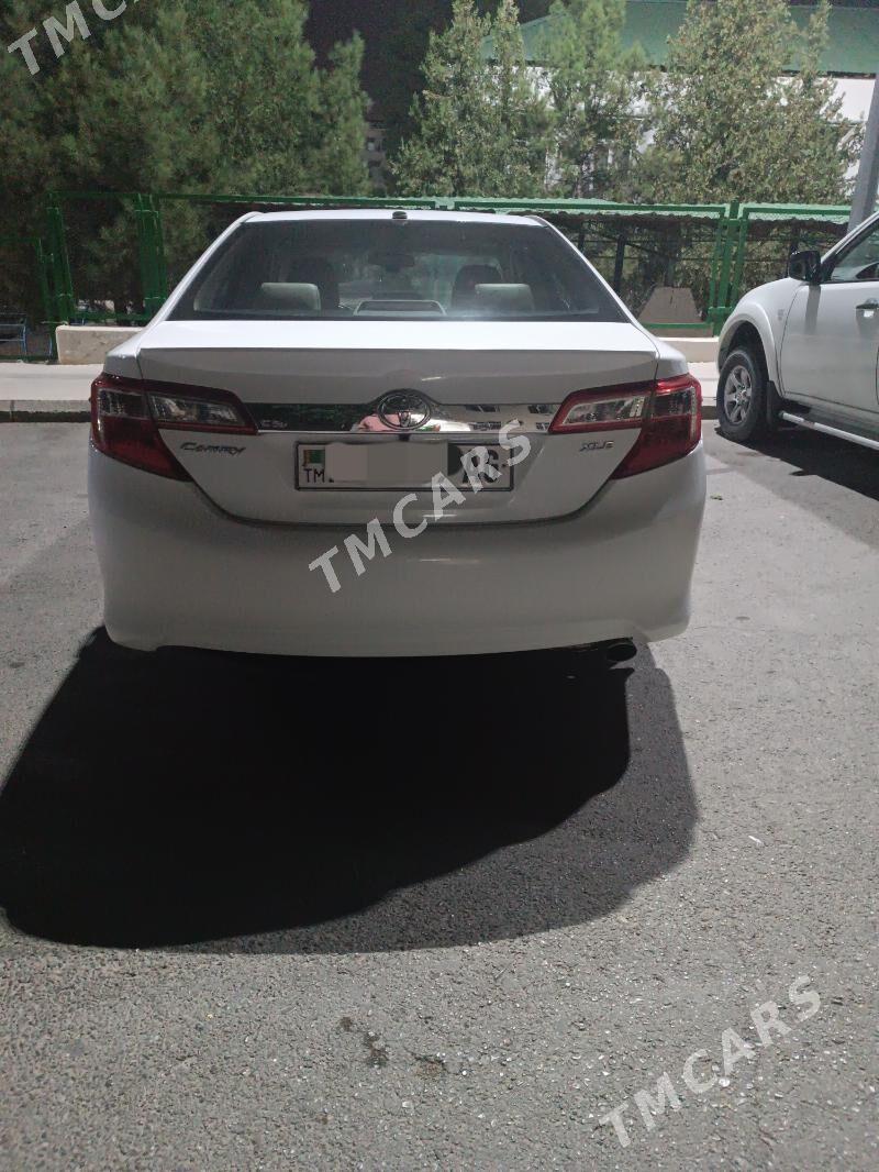 Toyota Camry 2012 - 220 000 TMT - 10 mkr - img 2