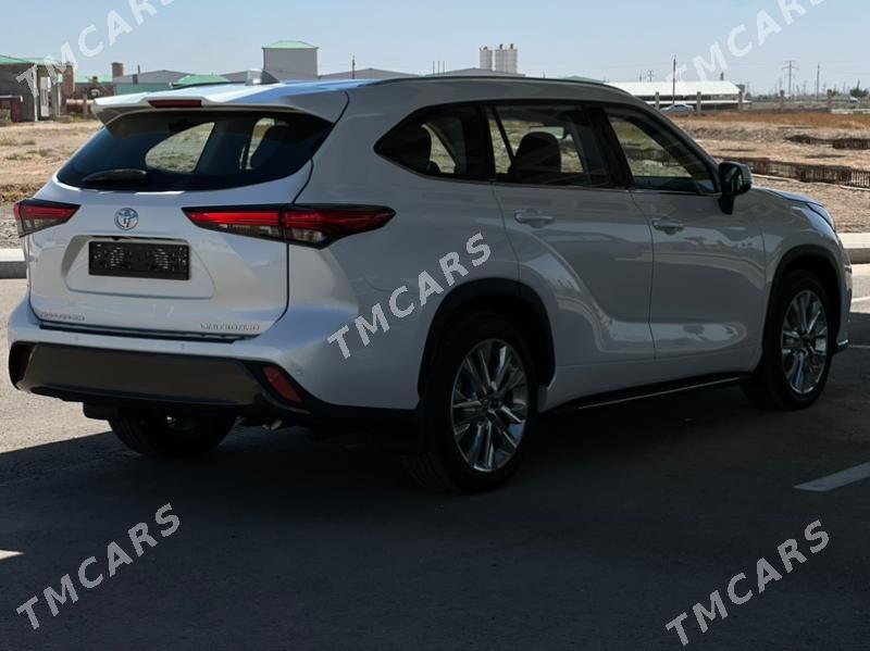 Toyota Highlander 2020 - 558 000 TMT - Мары - img 8