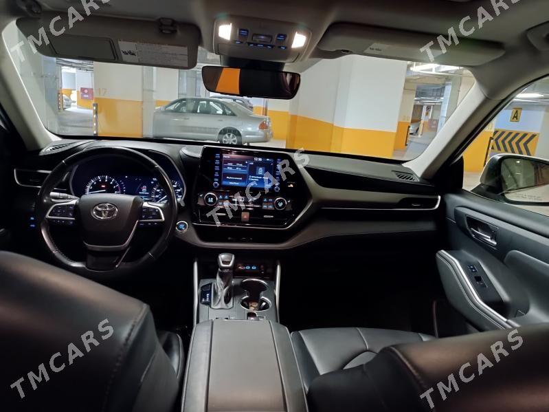 Toyota Highlander 2022 - 530 000 TMT - Ашхабад - img 4