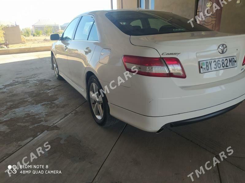 Toyota Camry 2010 - 180 000 TMT - Baýramaly - img 2