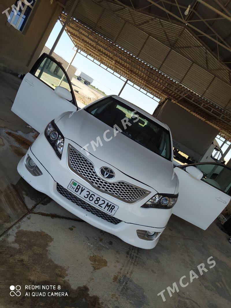 Toyota Camry 2010 - 180 000 TMT - Baýramaly - img 6