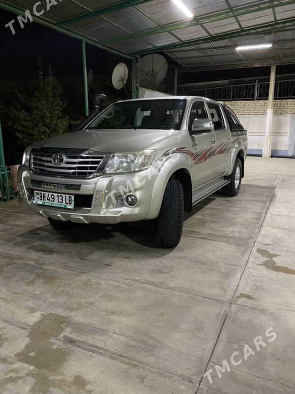 Toyota Hilux 2014 - 360 000 TMT - Çärjew - img 2