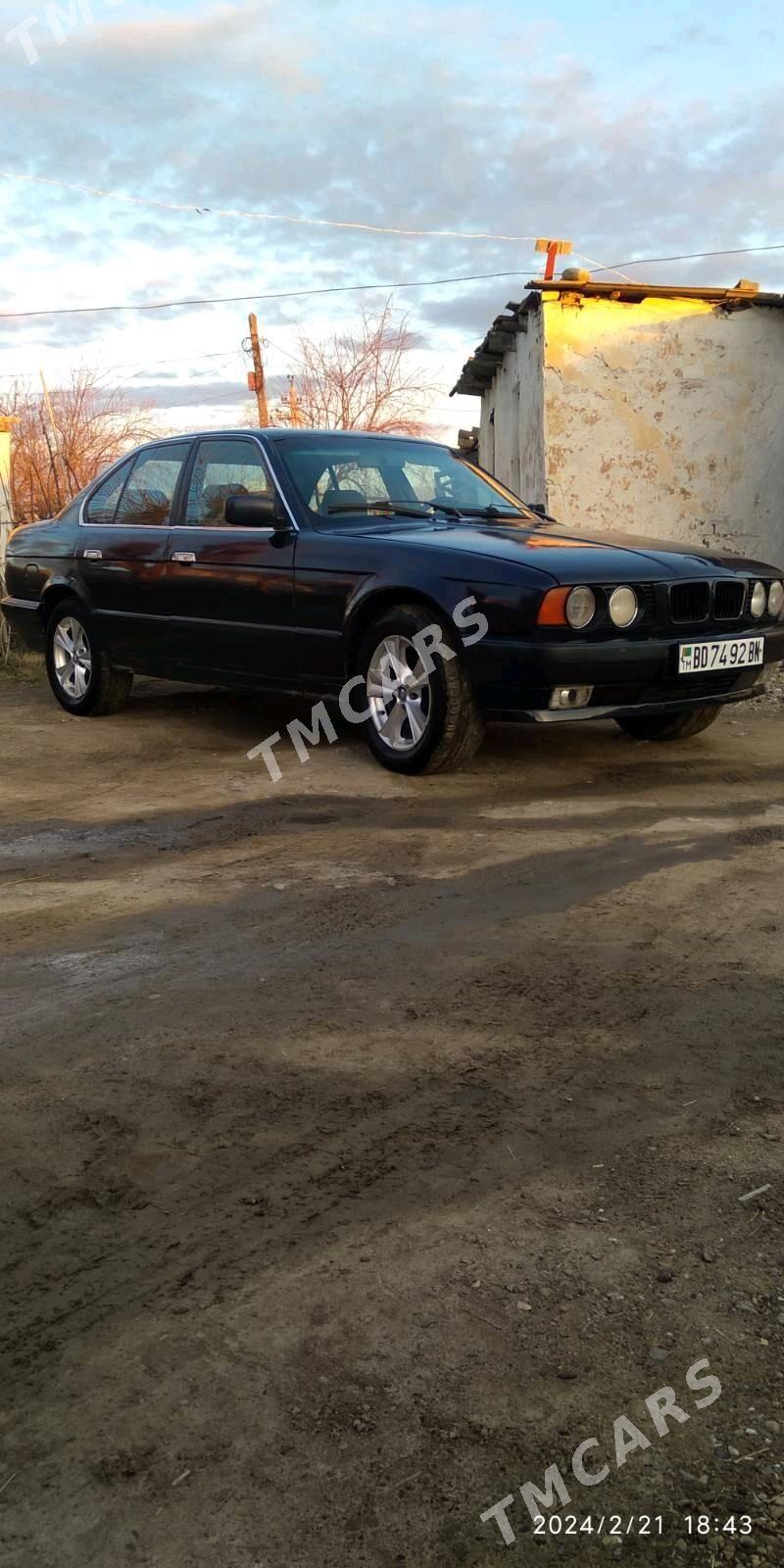 BMW 5 Series 1991 - 35 000 TMT - Махтумкули - img 2