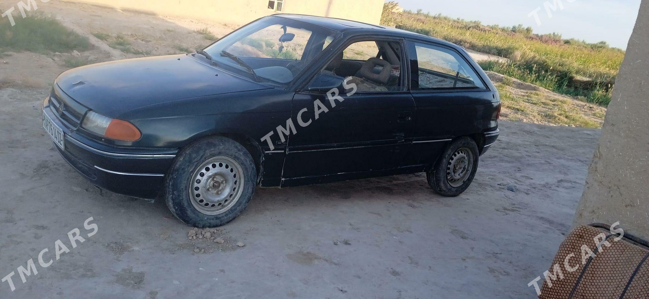 Opel Vectra 1992 - 19 000 TMT - Türkmenbaşy etr. - img 2