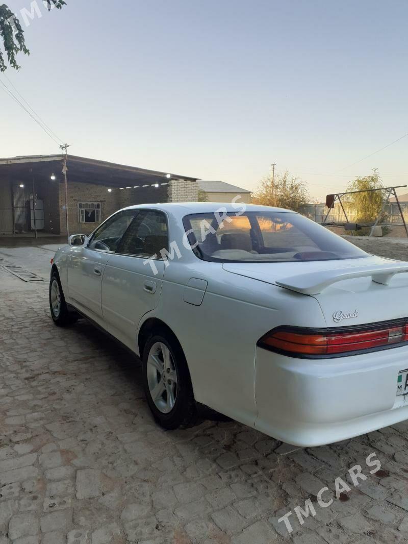 Toyota Mark II 1995 - 43 000 TMT - Мары - img 4