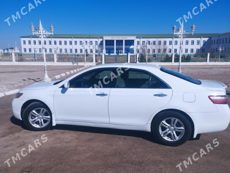 Toyota Camry 2007 - 125 000 TMT - Гурбансолтан Едже - img 7