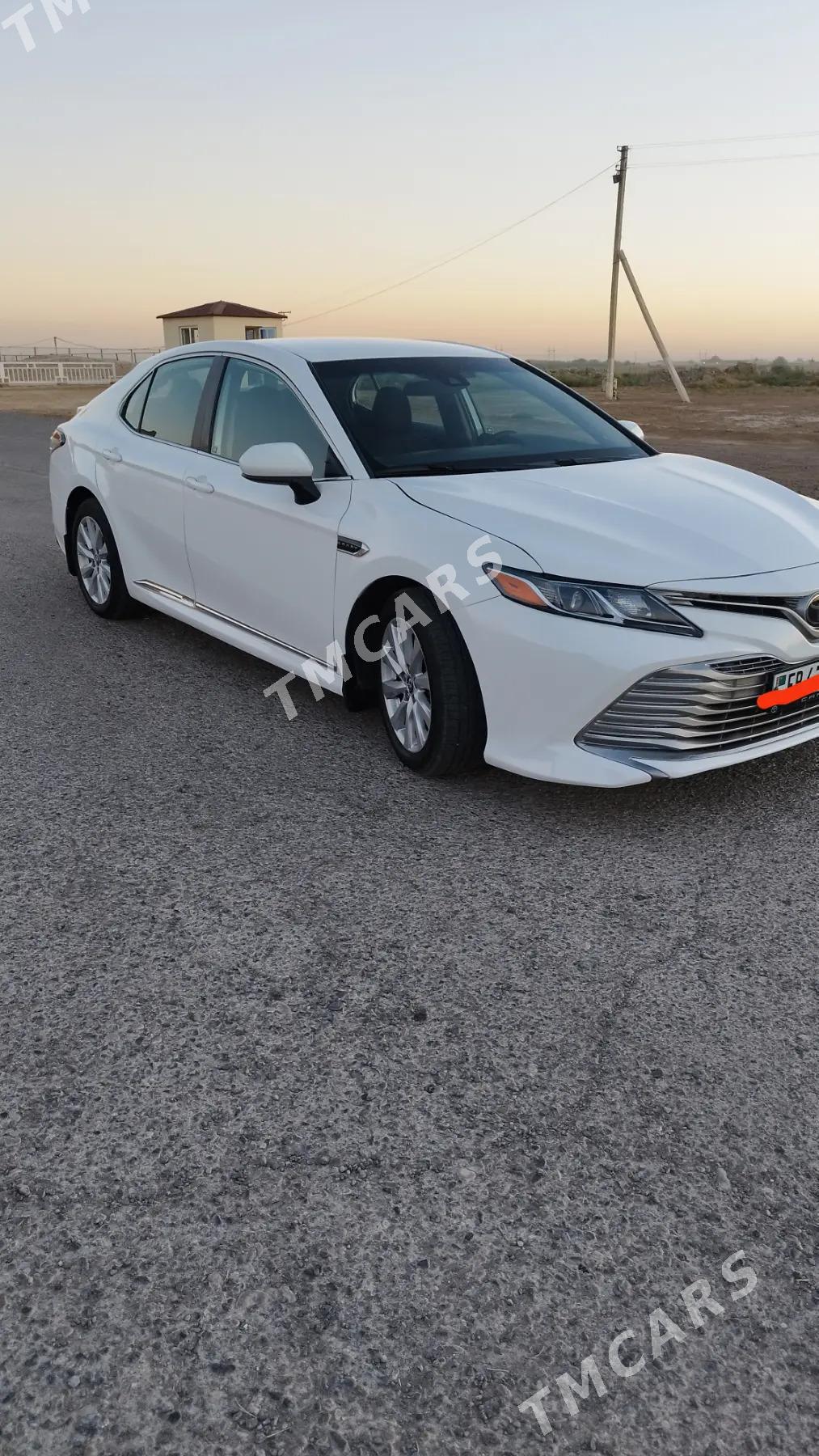 Toyota Camry 2020 - 275 000 TMT - Байрамали - img 5