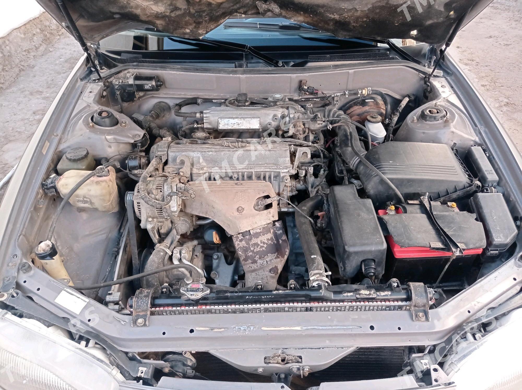 Toyota Camry 1995 - 77 000 TMT - Köneürgenç - img 5