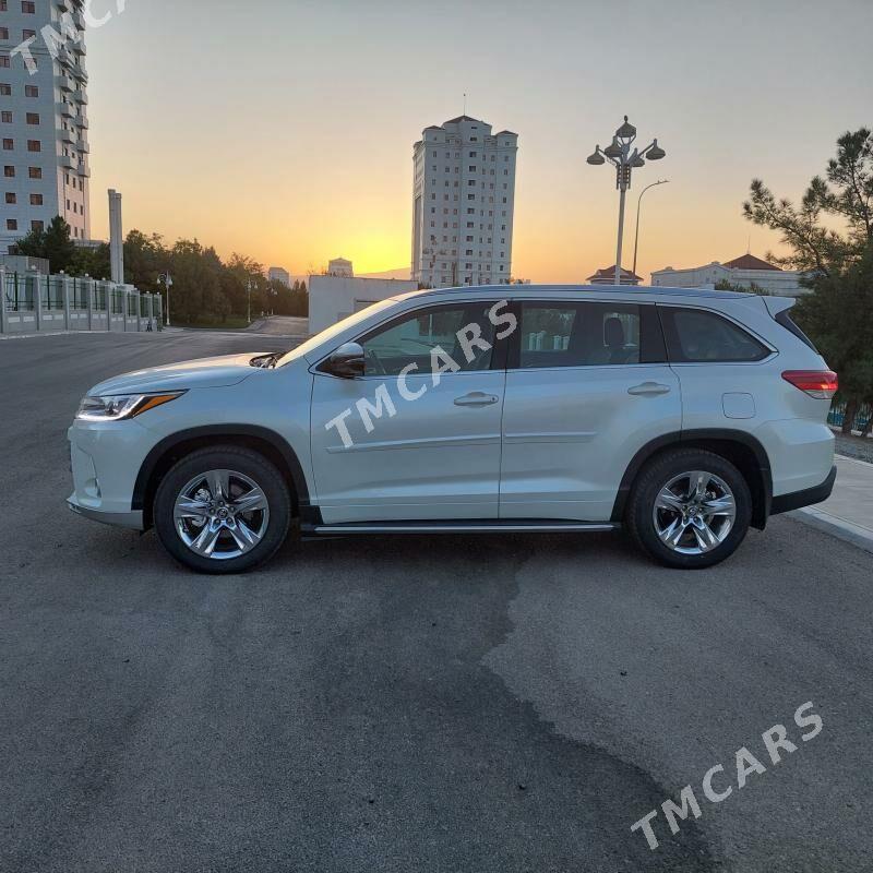 Toyota Highlander 2018 - 550 000 TMT - Ашхабад - img 2