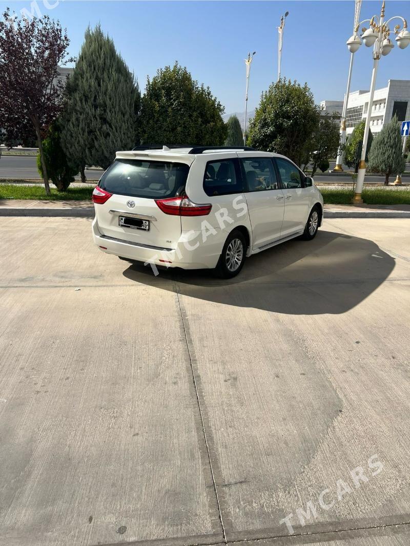 Toyota Sienna 2018 - 420 000 TMT - ул. Чехова -  Элитки (А.Ниязов шаёлы) - img 5