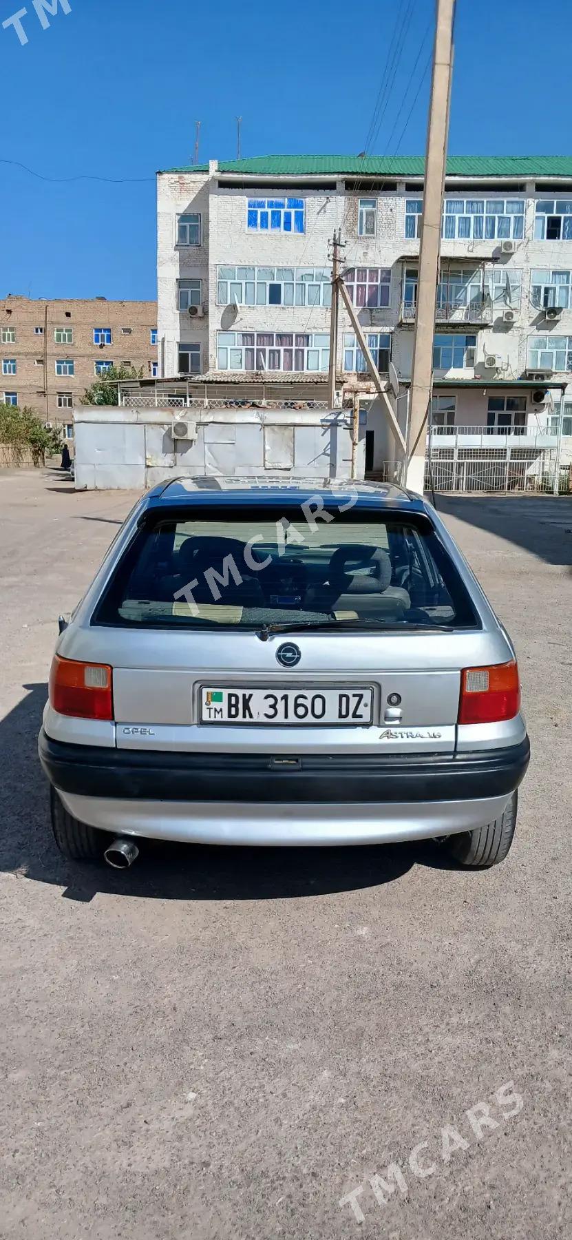 Opel Astra 1992 - 32 000 TMT - Дашогуз - img 6