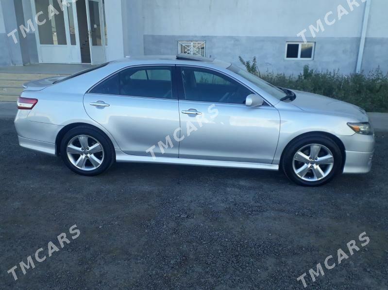 Toyota Camry 2010 - 175 000 TMT - Мары - img 3