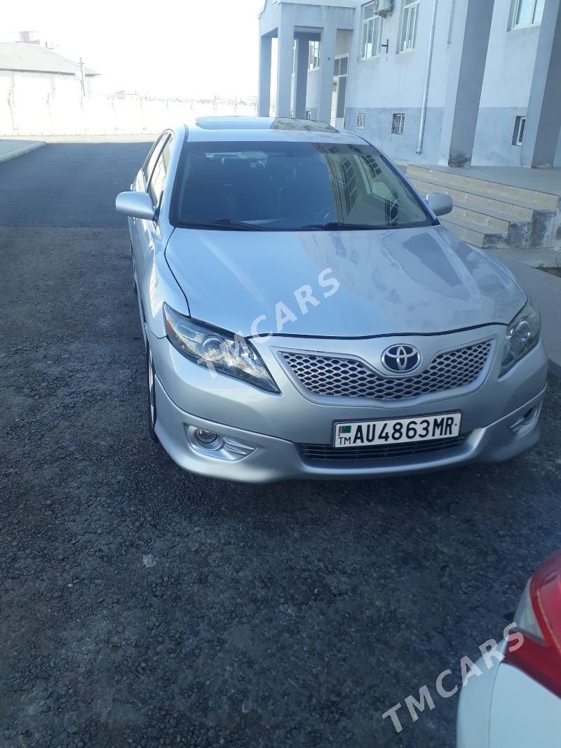 Toyota Camry 2010 - 175 000 TMT - Мары - img 5