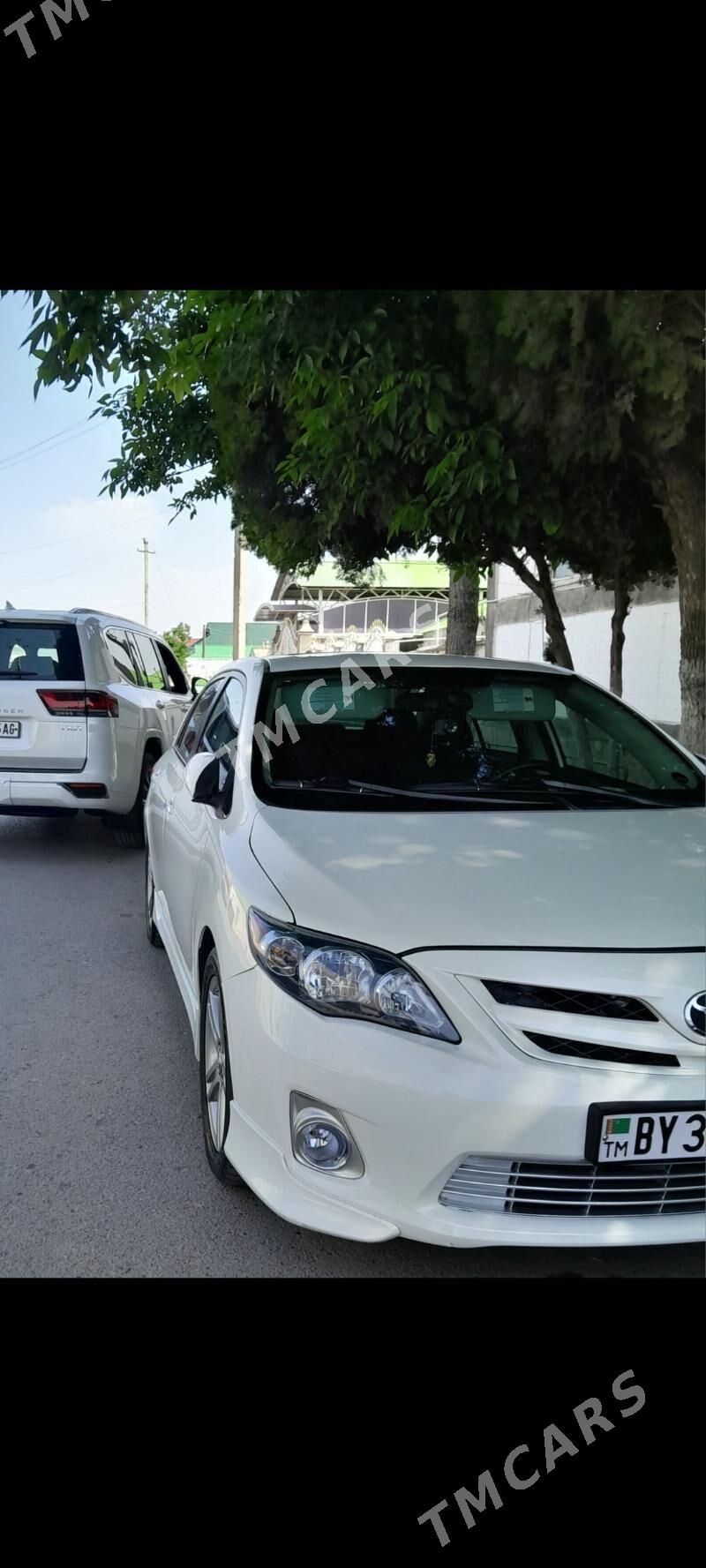 Toyota Corolla 2013 - 185 000 TMT - Бузмеин - img 3