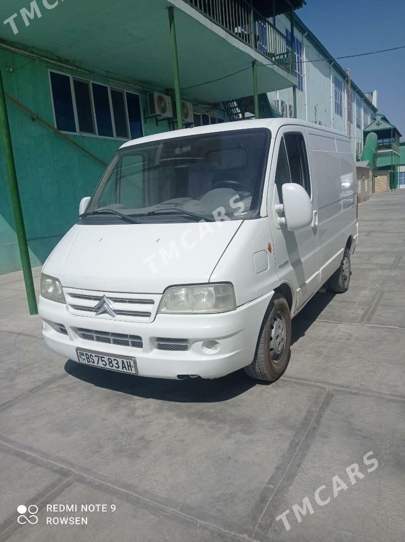 Toyota Hiace 2005 - 80 000 TMT - Мары - img 2