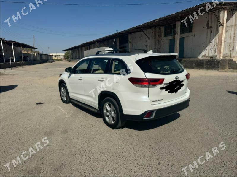 Toyota Highlander 2019 - 465 000 TMT - Мары - img 4