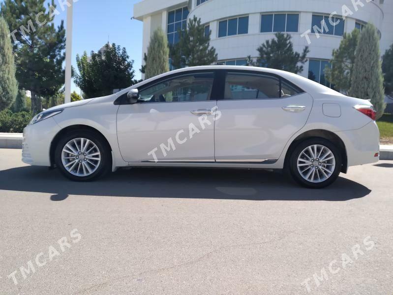 Toyota Corolla 2017 - 325 000 TMT - Aşgabat - img 3