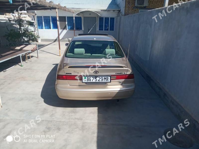 Toyota Camry 1998 - 98 000 TMT - Байрамали - img 3