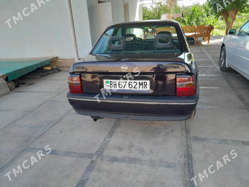 Opel Vectra 1992 - 27 000 TMT - Мары - img 2