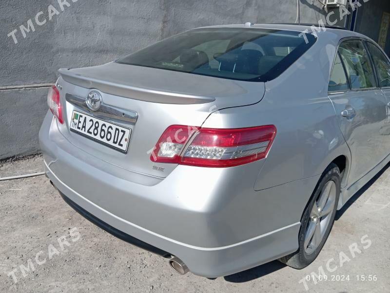 Toyota Camry 2010 - 170 000 TMT - Köneürgenç - img 2