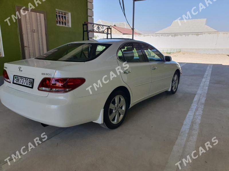 Lexus ES 300 2002 - 190 000 TMT - Balkanabat - img 3