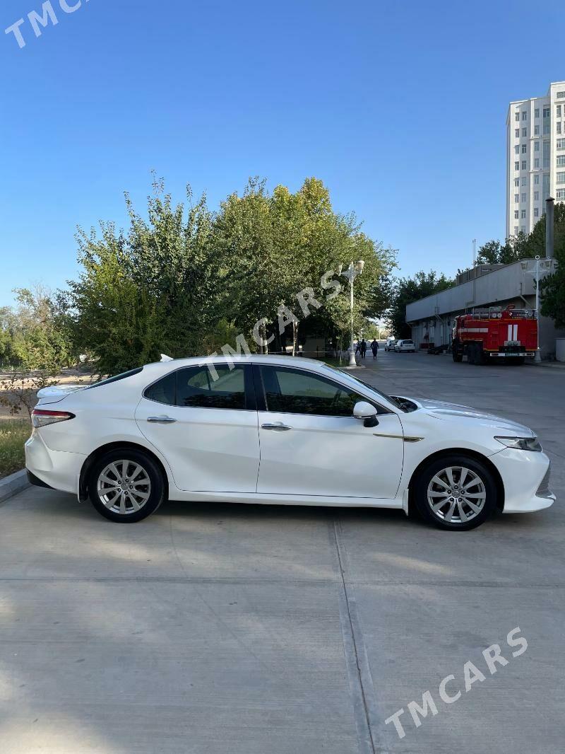 Toyota Camry 2019 - 250 000 TMT - Aşgabat - img 3