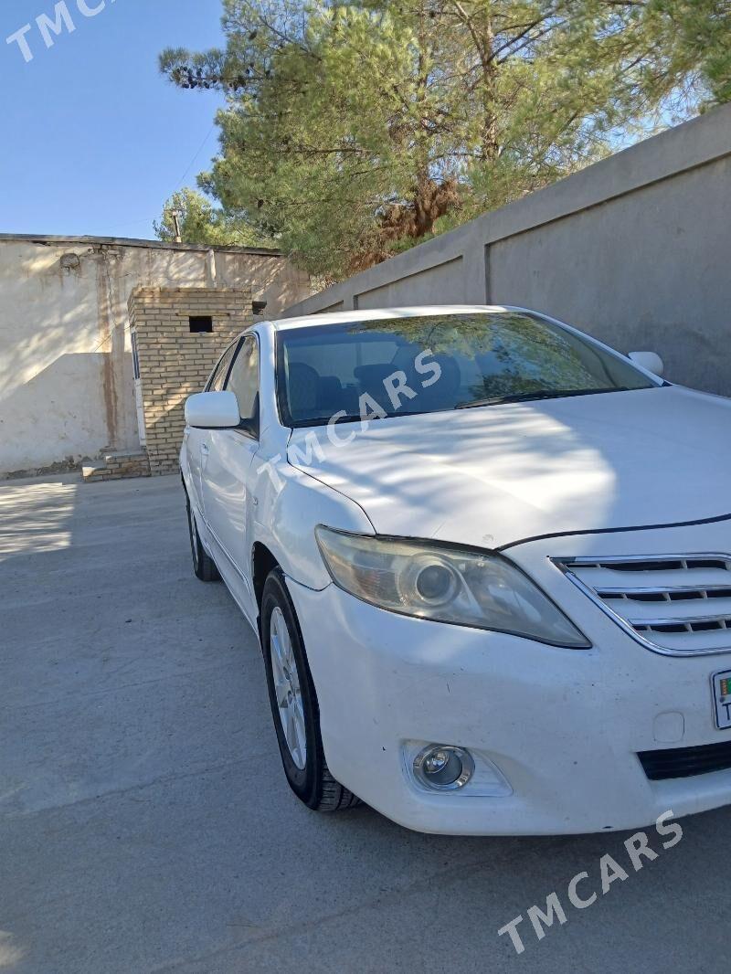 Toyota Camry 2011 - 110 000 TMT - Kerki - img 3