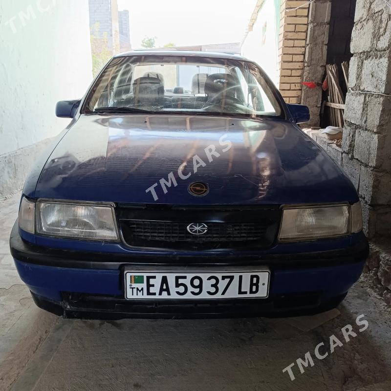 Opel Vectra 1990 - 16 000 TMT - Магданлы - img 2