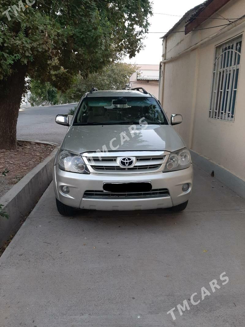 Toyota Fortuner 2008 - 185 000 TMT - Aşgabat - img 9