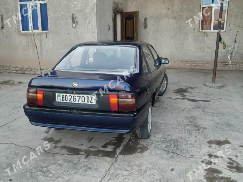 Opel Vectra 1993 - 30 000 TMT - Шабатский этрап - img 2