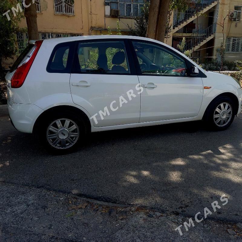 Ford Figo 2011 - 65 000 TMT - Ашхабад - img 4