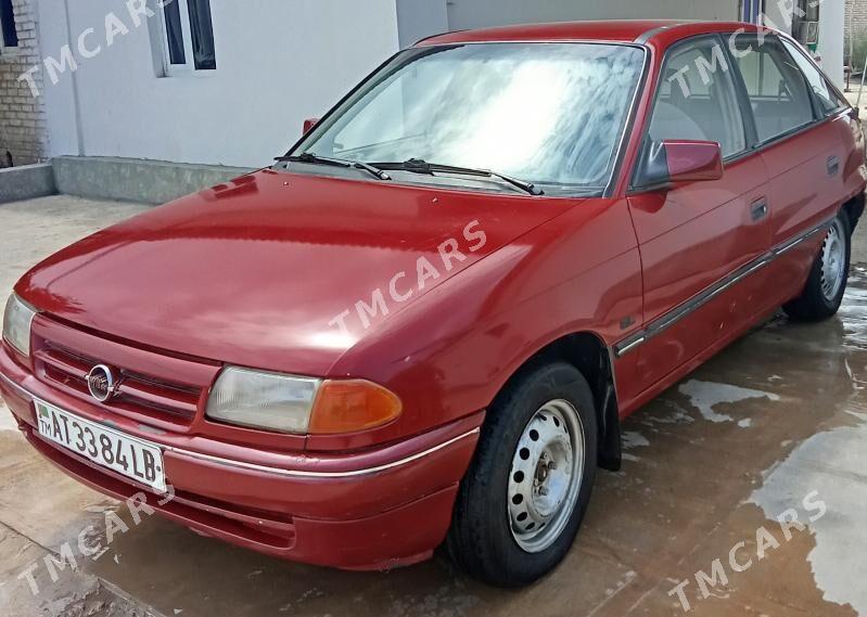 Opel Astra 1992 - 24 000 TMT - Сакар - img 5