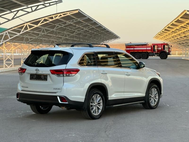 Toyota Highlander 2020 - 548 000 TMT - Ашхабад - img 6