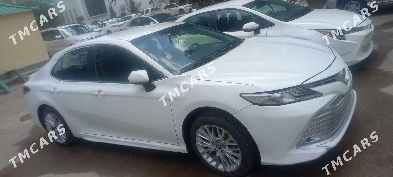 Toyota Camry 2018 - 235 000 TMT - Aşgabat - img 2