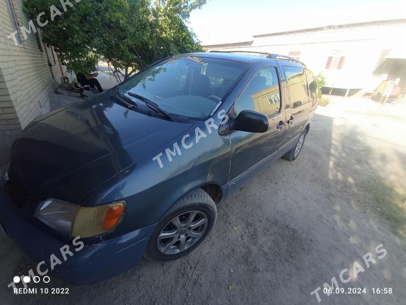 Toyota Sienna 2001 - 105 000 TMT - Дянев - img 2