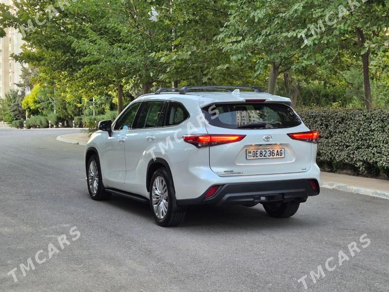 Toyota Highlander 2022 - 595 000 TMT - Ашхабад - img 5