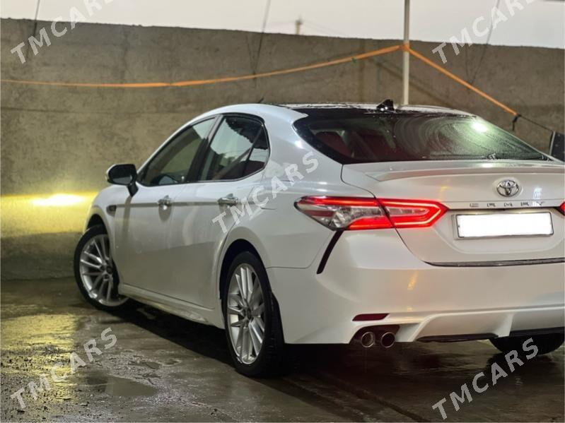 Toyota Camry 2019 - 305 000 TMT - Aşgabat - img 2