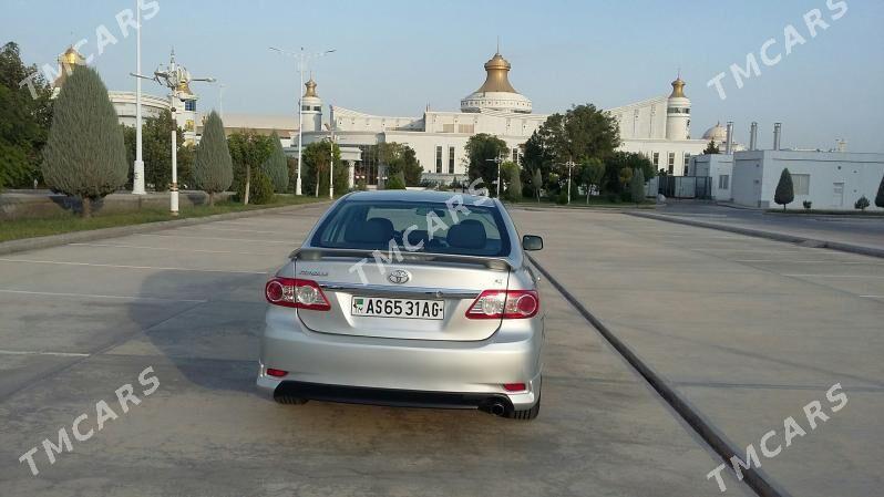 Toyota Corolla 2013 - 160 000 TMT - Podwoýski köç. (Bitarap Türkmenistan şaýoly) - img 4